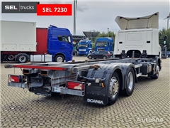 Scania P360 LB6X24HNB Lenkachse / Liftachse