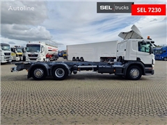 Scania P360 LB6X24HNB Lenkachse / Liftachse