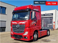 Mercedes Actros Ciągnik siodłowy Mercedes-Benz Actros 1843 Retarder / Standklimaanlage / Xenon