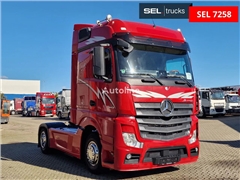 Mercedes Actros Ciągnik siodłowy Mercedes-Benz Actros 1843 Retarder / Standklimaanlage / Xenon