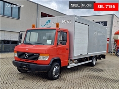 Mercedes Vario 818D Ladebordwand / Werkstattwagen