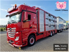 Mercedes Actros Ciężarówka do przewozu bydła Mercedes-Benz Actros Rückfahrkamera / Durchladezug / 3 Stock / Lenkachse / Lif