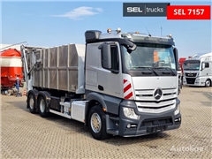 Mercedes Actros Wywrotka Mercedes-Benz Actros 2545 Tierkadaver / Lenkachse / Liftachse