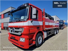 Żuraw samojezdny Mercedes-Benz Actros 2546 HIAB 16