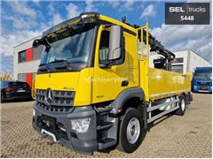 Żuraw samojezdny Mercedes-Benz Arocs 1830 LKW Atla