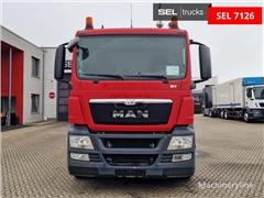 Żuraw samojezdny MAN TGS 26.440 6X2-2 BL Atlas 135