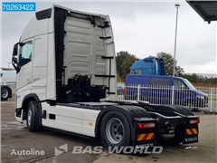 Volvo FH Nowy ciągnik siodłowy Volvo FH 500 4X2 Retarder XL 2x Tanks ACC LED