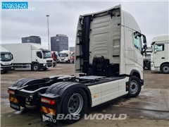 Volvo FH Nowy ciągnik siodłowy Volvo FH 500 4X2 Retarder XL 2x Tanks ACC LED