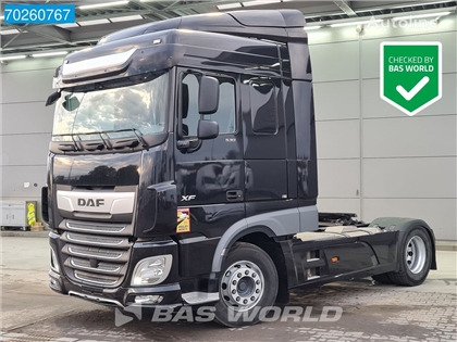 DAF XF Ciągnik siodłowy DAF XF 530 4X2 SC ACC Standklima LED