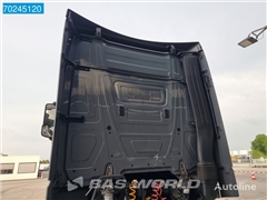 Mercedes Actros Ciągnik siodłowy Mercedes-Benz Actros 1845 4X2 2x Tanks Euro 6