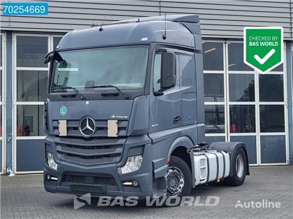 Mercedes Actros Ciągnik siodłowy Mercedes-Benz Actros 1845 4X2 StreamSpace 2x Tanks