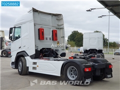 DAF XF Ciągnik siodłowy DAF XF 480 4X2 ADR Standklima ACC LED