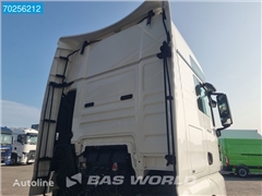 MAN TGX 18.580 4X2 Retarder XXL 2x Tanks ACC Standklim