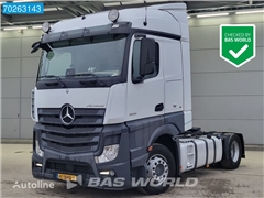 Mercedes Actros Ciągnik siodłowy Mercedes-Benz Actros 1842 4X2 NL-Truck StreamSpace 2x Tanks Standklima