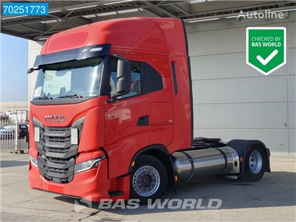 Iveco S-Way 460 4X2 LNG 2xTanks Retarder ActiveSpace ACC