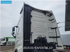 Volvo FH Nowy ciągnik siodłowy Volvo FH 500 4X2 Retarder XL 2x Tanks Standklima LED ACC