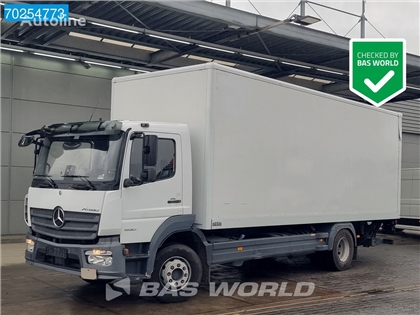 Mercedes Atego Ciężarówka furgon Mercedes-Benz Atego 1530 4X2 15tonner Automatic Ladebordwand Euro 6