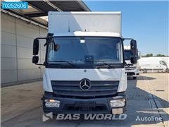 Mercedes Atego Ciężarówka furgon Mercedes-Benz Atego 821 4X2 8tons Automatic Ladebordwand ClassicSpace Euro 6