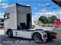 DAF XF Ciągnik siodłowy DAF XF 530 4X2 Retarder SSC 2x Tanks Standklima ACC LED