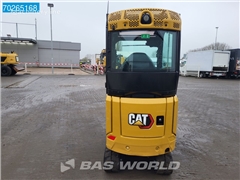 Minikoparka Caterpillar 301.8 3 BUCKETS