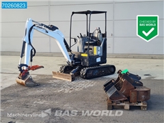 Minikoparka Bobcat E20 6x BUCKETS