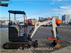 Minikoparka Bobcat E20 6x BUCKETS