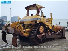 Nowy spychacz Caterpillar D8 L