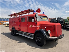 Samochód pożarniczy Mercedes-Benz LF 311 Oldtimer