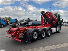 Volvo FM 460 8x4 TRIDEM Euro 6 32 Tonmeter laadkraan