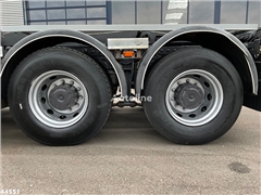 Iveco AD260T41 6x4 HMF 16 Tonmeter Z-kraan