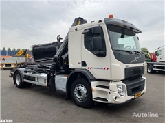 Volvo FE 250 Euro 6 Hiab 14 Tonmeter laadkraan