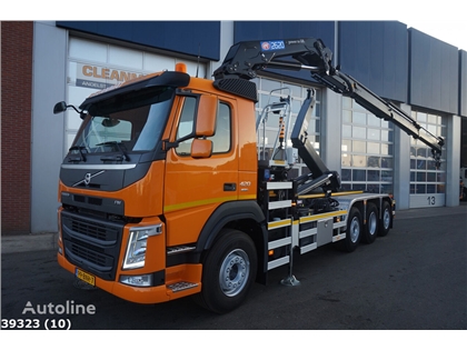 Volvo FM 420 8x2 HMF 26 Tonmeter laadkraan