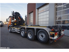 Volvo FM 420 8x2 HMF 26 Tonmeter laadkraan