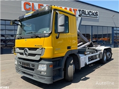 Mercedes Actros Ciężarówka hakowiec Mercedes-Benz Actros 2544 VDL 20 Ton haakarmsysteem