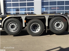 Volvo FM 420 8x2 HMF 28 ton/meter laadkraan Welvaarts we