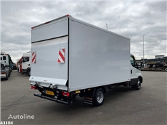 Iveco Daily 35C16 2.3 Demo met laadklep Just 2.254 km!