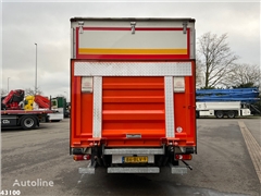 DAF FA LF 210 Euro 6 with DHollandia taillift