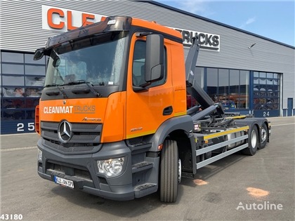 Mercedes Actros Ciężarówka hakowiec Mercedes-Benz Actros 2643 VDL 21 Ton haakarmsysteem