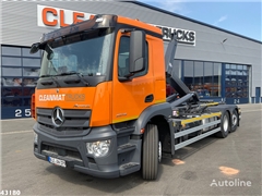 Mercedes Actros Ciężarówka hakowiec Mercedes-Benz Actros 2643 VDL 21 Ton haakarmsysteem