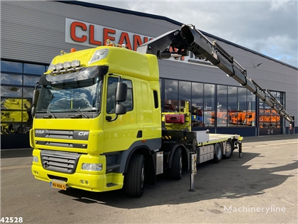 Żuraw samojezdny DAF FAX 85 CF 460 8x2 HMF 60 Tonm