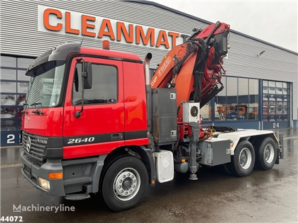 Żuraw samojezdny Mercedes-Benz Actros 2640 6x4 Fas