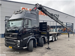 Żuraw samojezdny Volvo FH 16.700 8x4 Hiab 60 Tonme