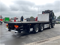 Żuraw samojezdny Volvo FH 16.700 8x4 Hiab 60 Tonme