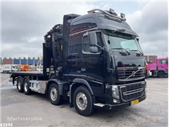 Żuraw samojezdny Volvo FH 16.700 8x4 Hiab 60 Tonme