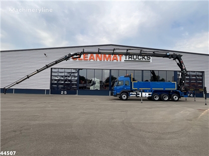 Żuraw samojezdny Volvo FMX 450 8x4 Hiab 63 Tonmete