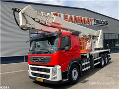 Podnośnik koszowy Volvo FM 330 Terex 42 meter hoog