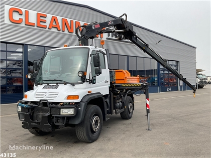 Żuraw samojezdny Unimog U 500 4x4 Hiab 12 Tonmeter