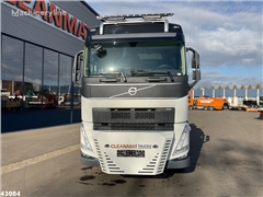 Żuraw samojezdny Volvo FH 540 10x4 Fassi 215 Tonme