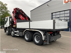 Żuraw samojezdny IVECO Trakker AT410T41 8x4 HMF 85