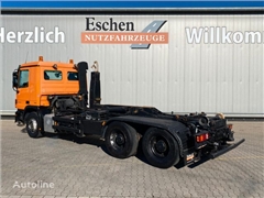 Mercedes Actros Ciężarówka hakowiec Mercedes-Benz Actros 2644 MP2